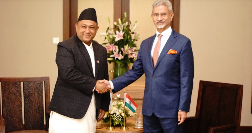 शिशिर खनाल