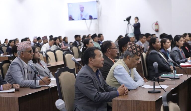 प्रतिनिधिसभा बैठक