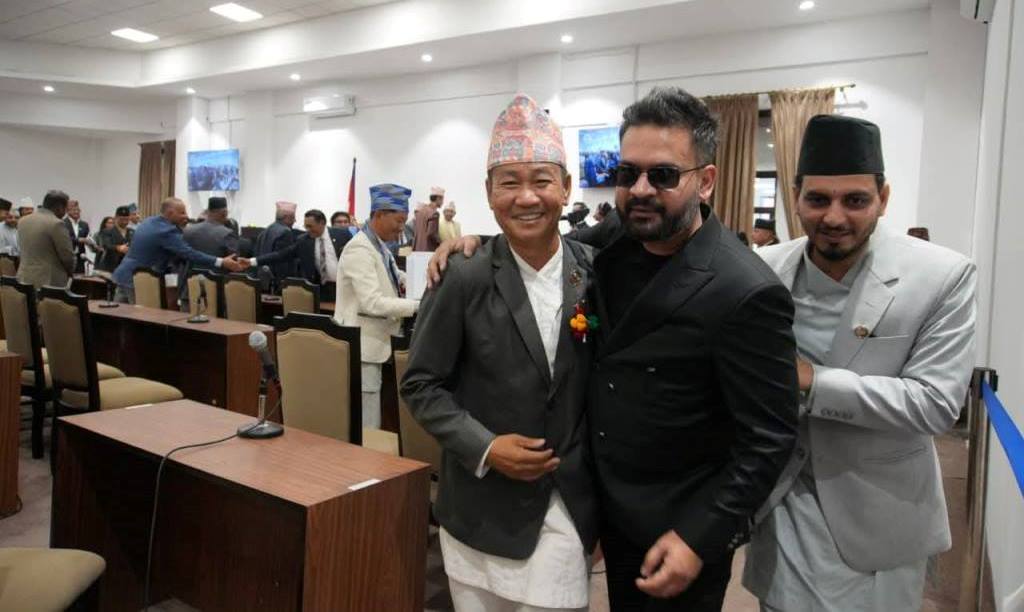 प्रधानमन्त्री बालेन्द्र शाह र सांसद हर्क साम्पाङवीच पुनर्मिलन