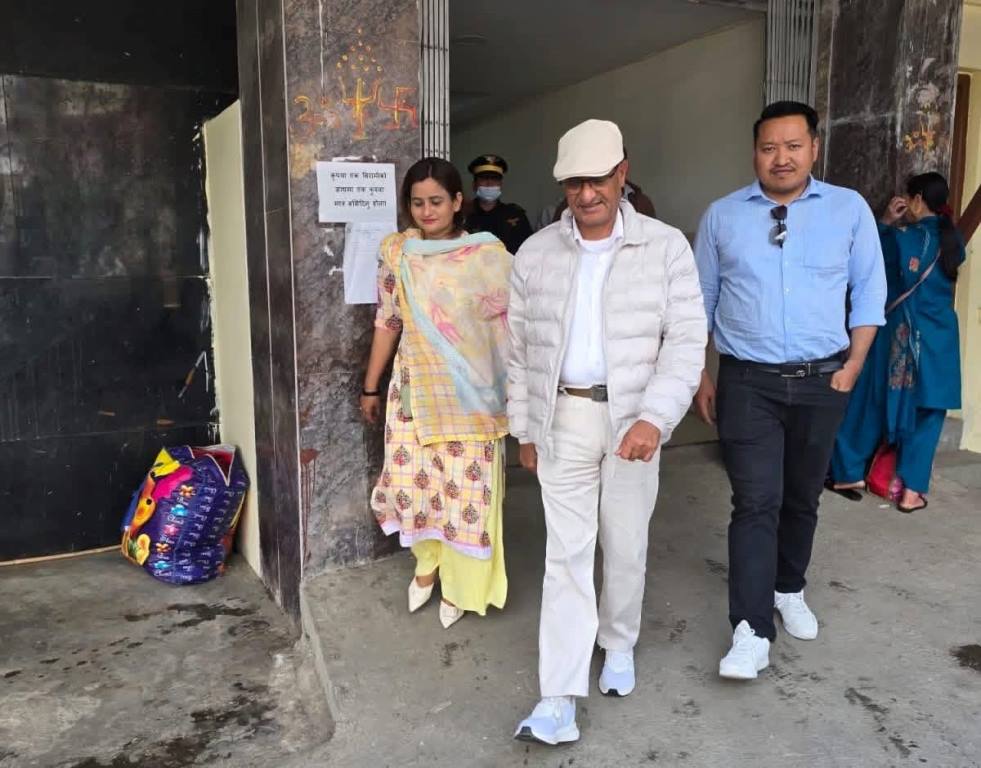 रमेश लेखक