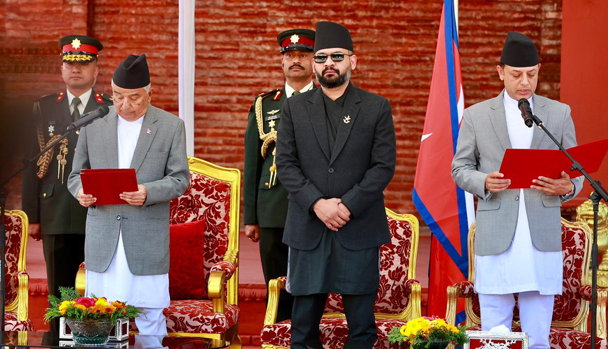 सभामुख डीपी अर्यालले लिए पद तथा गोपनीयताको शपथ