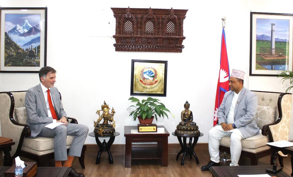 परराष्ट्रमन्त्री खनालसँग जर्मनीका राजदूतको भेट