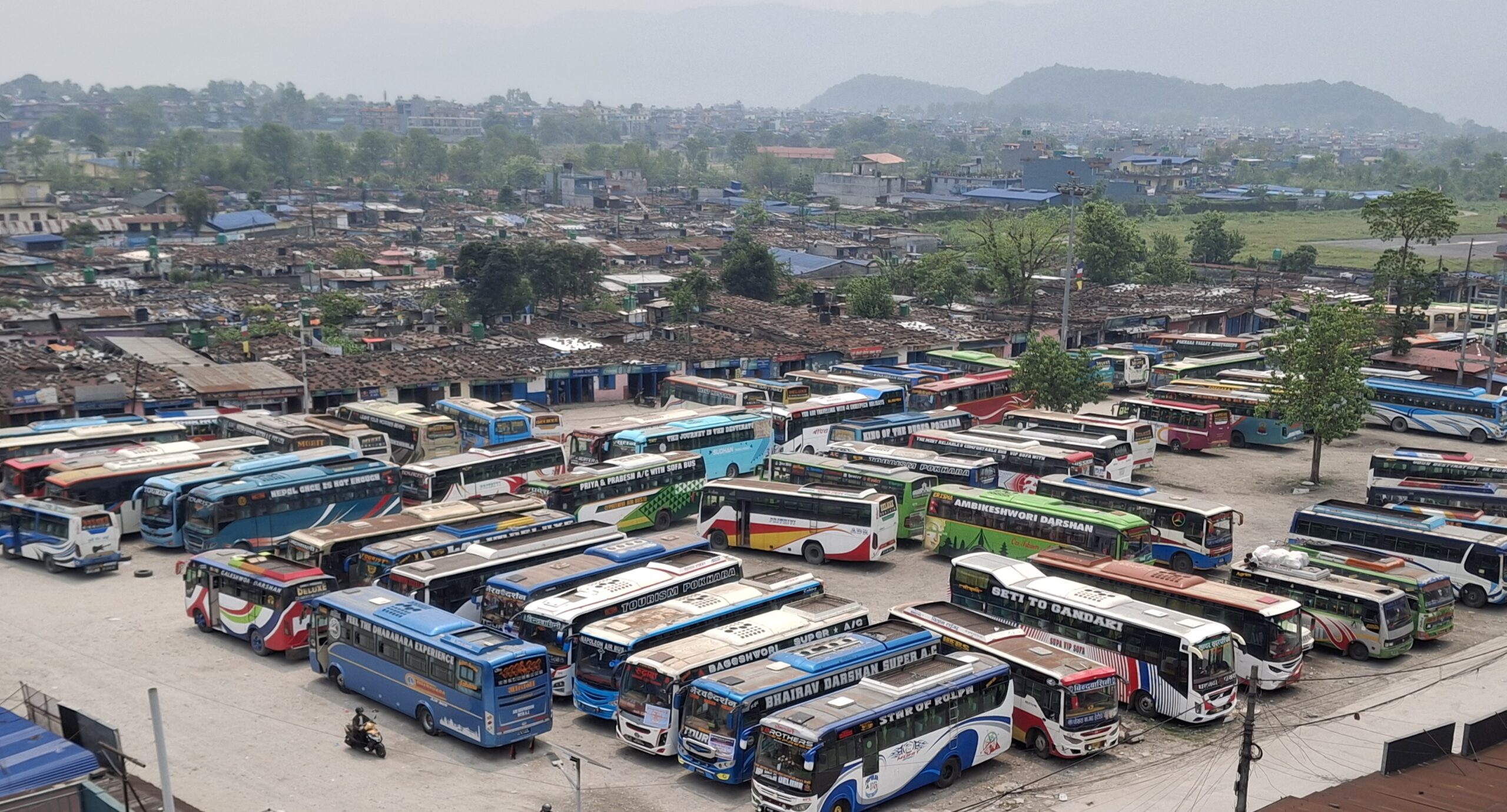 पोखरा बसपार्क
