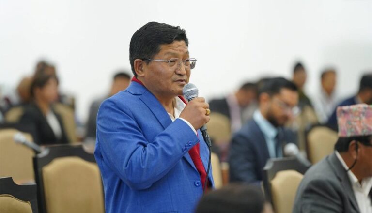 नरेन्द्रकुमार केरुङ