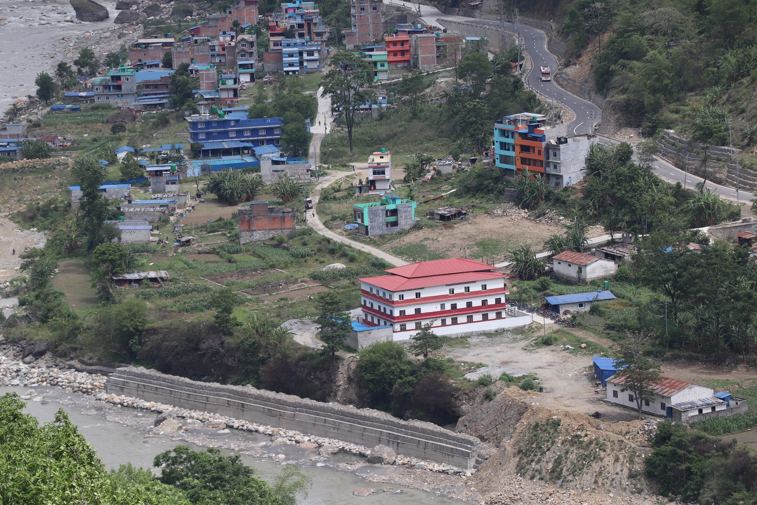 लामाखेतमा बस्ती संरक्षण योजना निर्माण