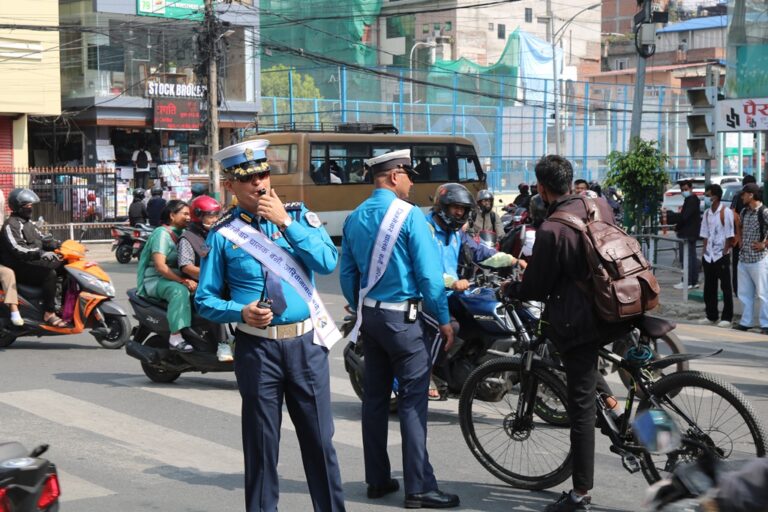 उपत्यका ट्राफिक प्रहरीद्वारा विशेष सडक सचेतना अभियान सुरु