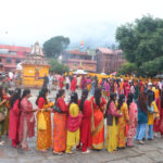 नारायण मन्दिरमा बिहानैदेखि भक्तजनको घुइँचो