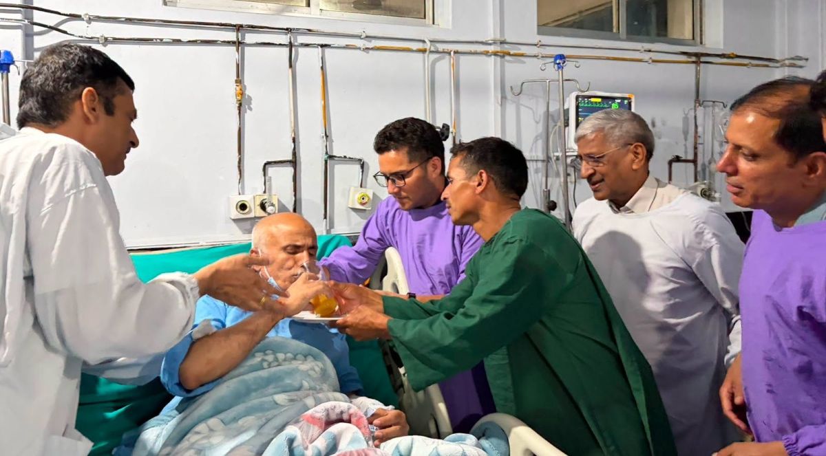 डा. गोविन्द केसीले तोडे अनशन