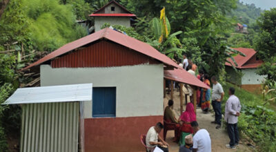 विपन्न परिवारले पाए भूकम्प प्रतिरोधी घर