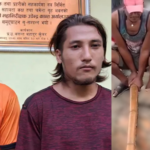 बाढीमा परेर मृत्यु भएका शवको कानबाट सुन तान्ने दुई जना पक्राउ