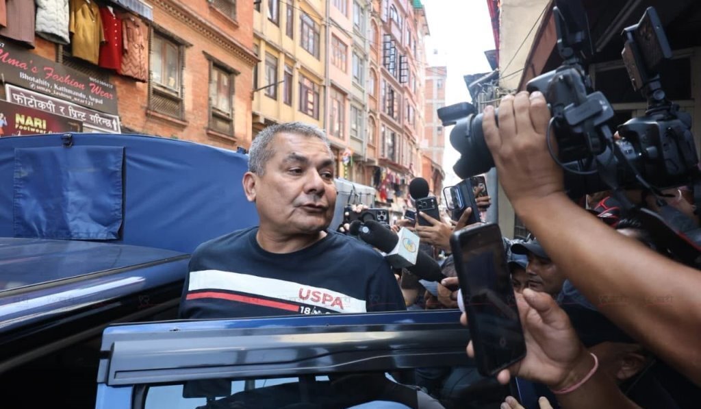 मेडिकल व्यवसायी दुर्गा प्रसाईं फेरि पक्राउ
