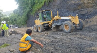 कृष्णभीरमा खोलिएको ट्र्याकमा ग्राभेल गर्न थालियो