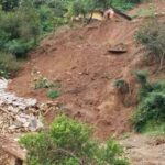 बागलुङमा पहिरोमा पुरिएर चार जनाको मृत्यु