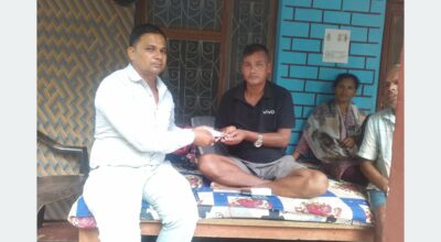 भोटेकोशी बाढी : शोकमा डुबेका अनलाललाई साथ दिँदै वडावासी