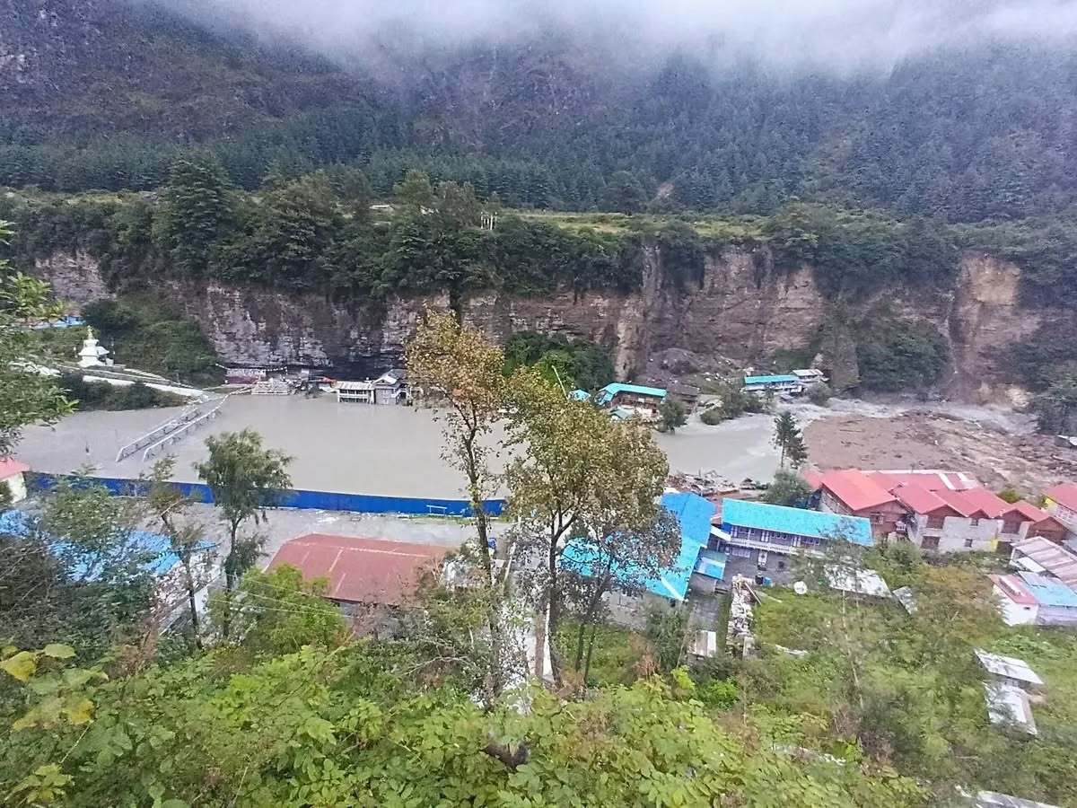 मनाङको चामेमा थुनियो मर्स्याङ्दी नदी