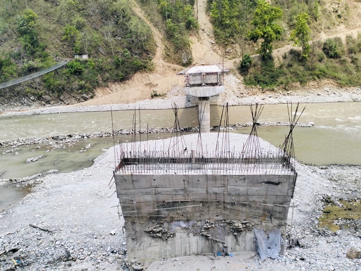 दुई जिल्ला जोड्ने सुनकोशी पुल ६ वर्षदेखि अलपत्र
