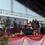 कांग्रेसद्वारा ९४ वर्षीय ज्येष्ठ सदस्य मथुराप्रसाद श्रेष्ठलाई सम्मान